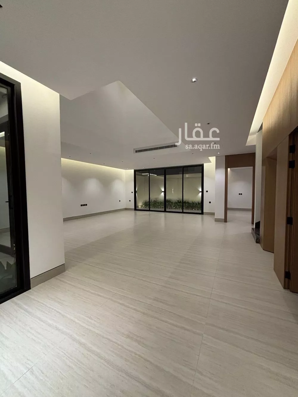 6 bedroom villa in Al Narjis 6