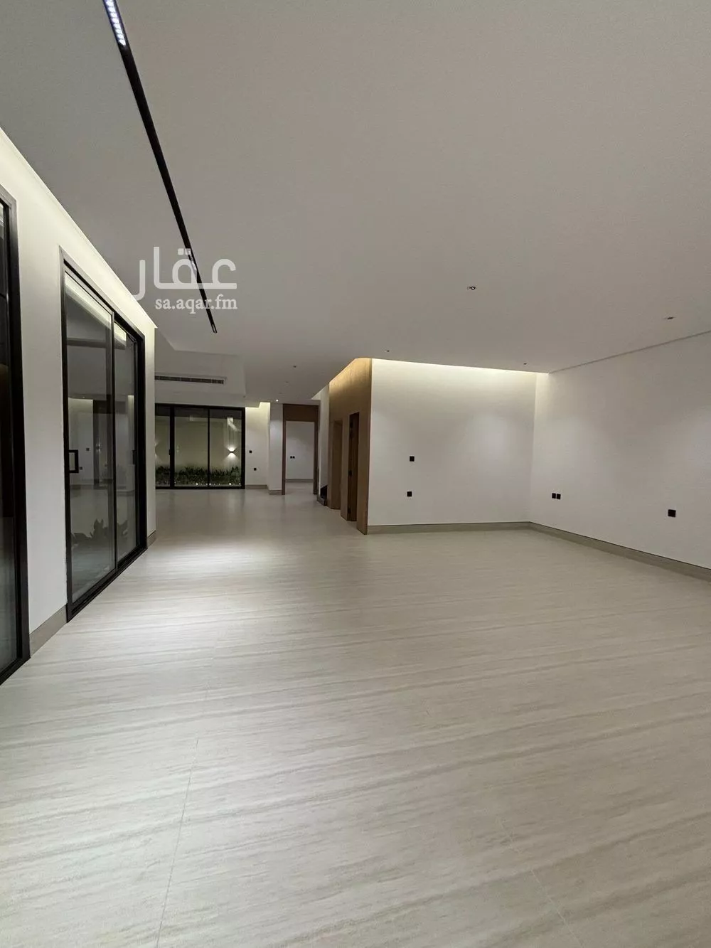 6 bedroom villa in Al Narjis 7
