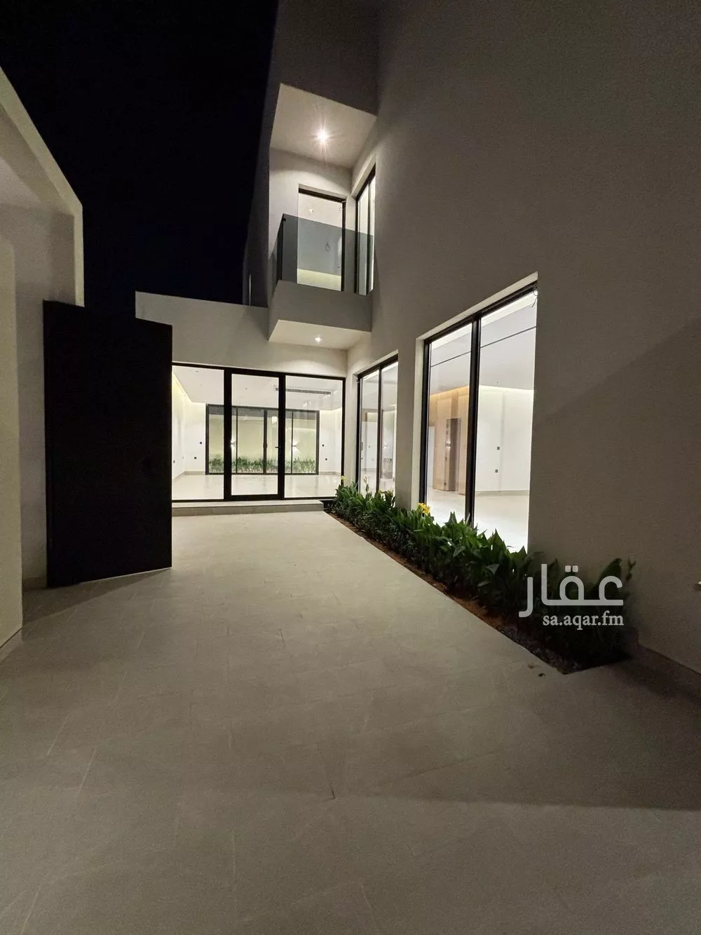 6 bedroom villa in Al Narjis 8