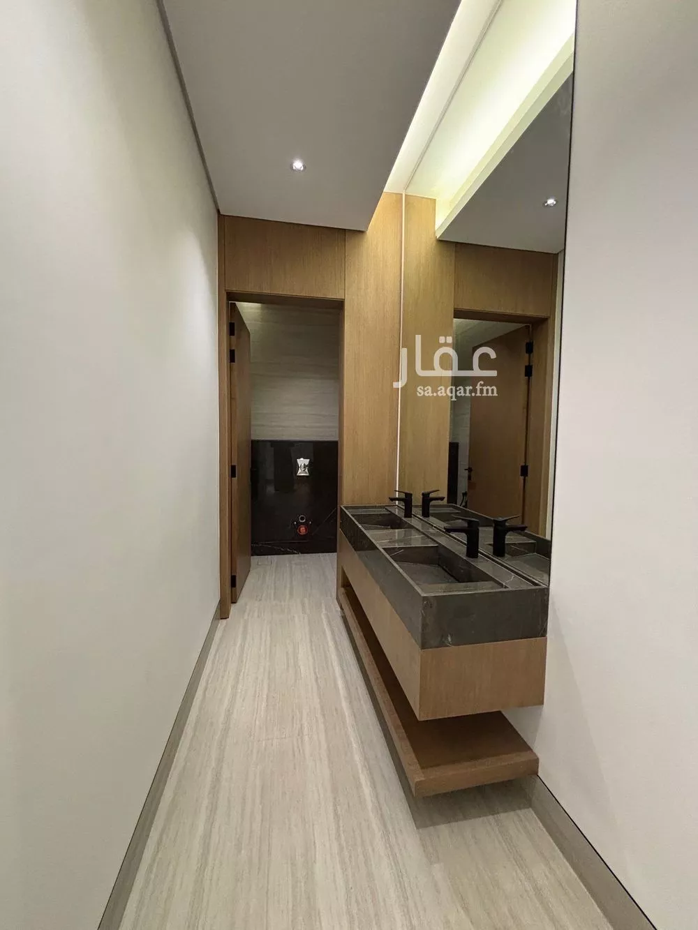 6 bedroom villa in Al Narjis 9