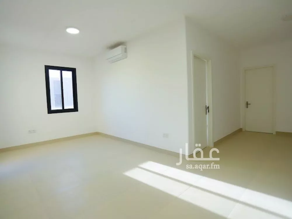 فيلا 8 غرف في سدرة 6