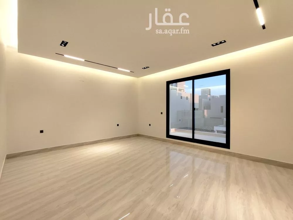 فيلا 5 غرف في الرمال 6
