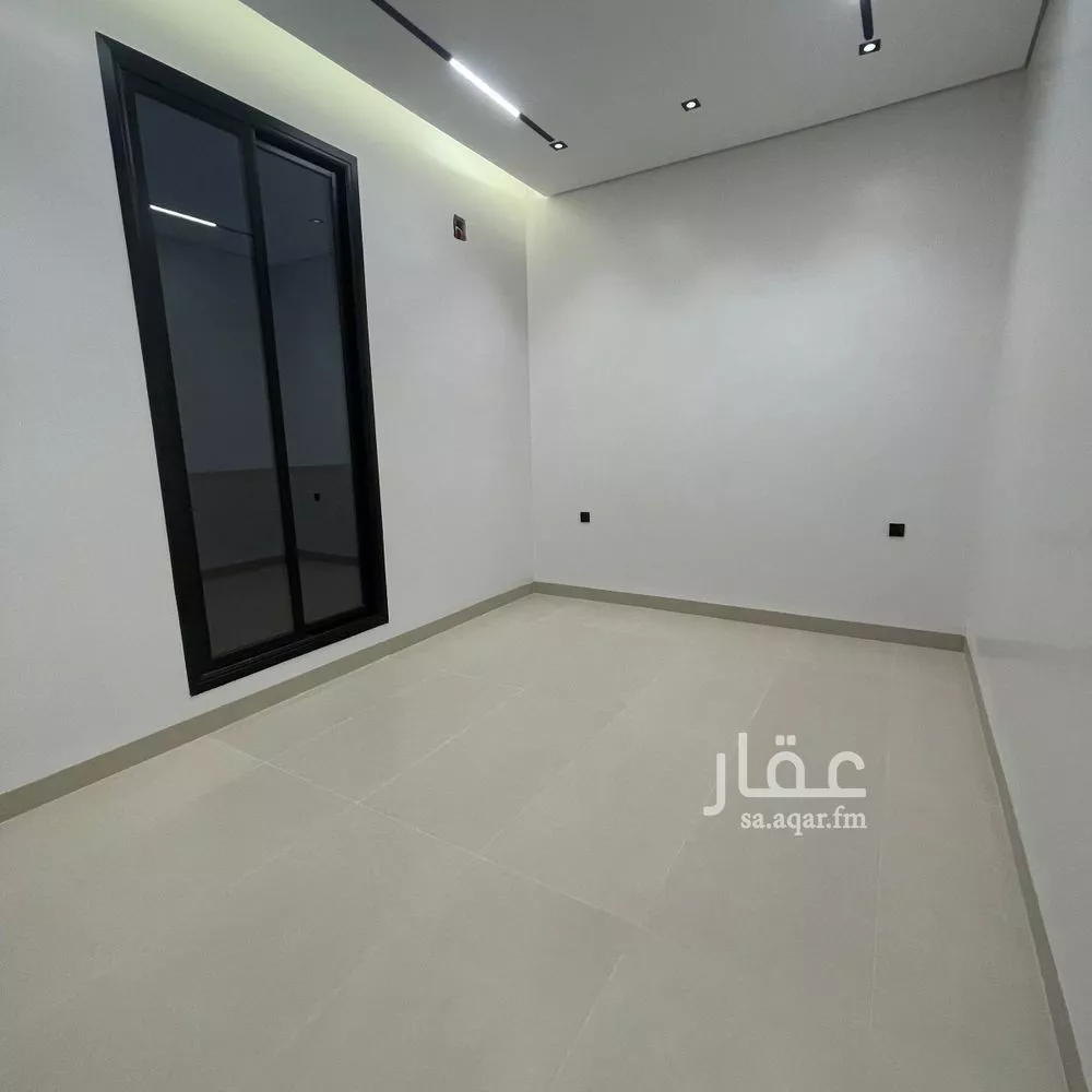 6 bedroom villa in Al Rimal 16