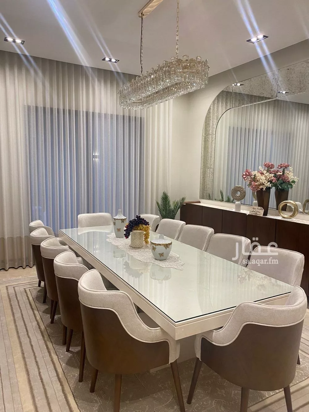 5 bedroom villa in Al Malqa 14