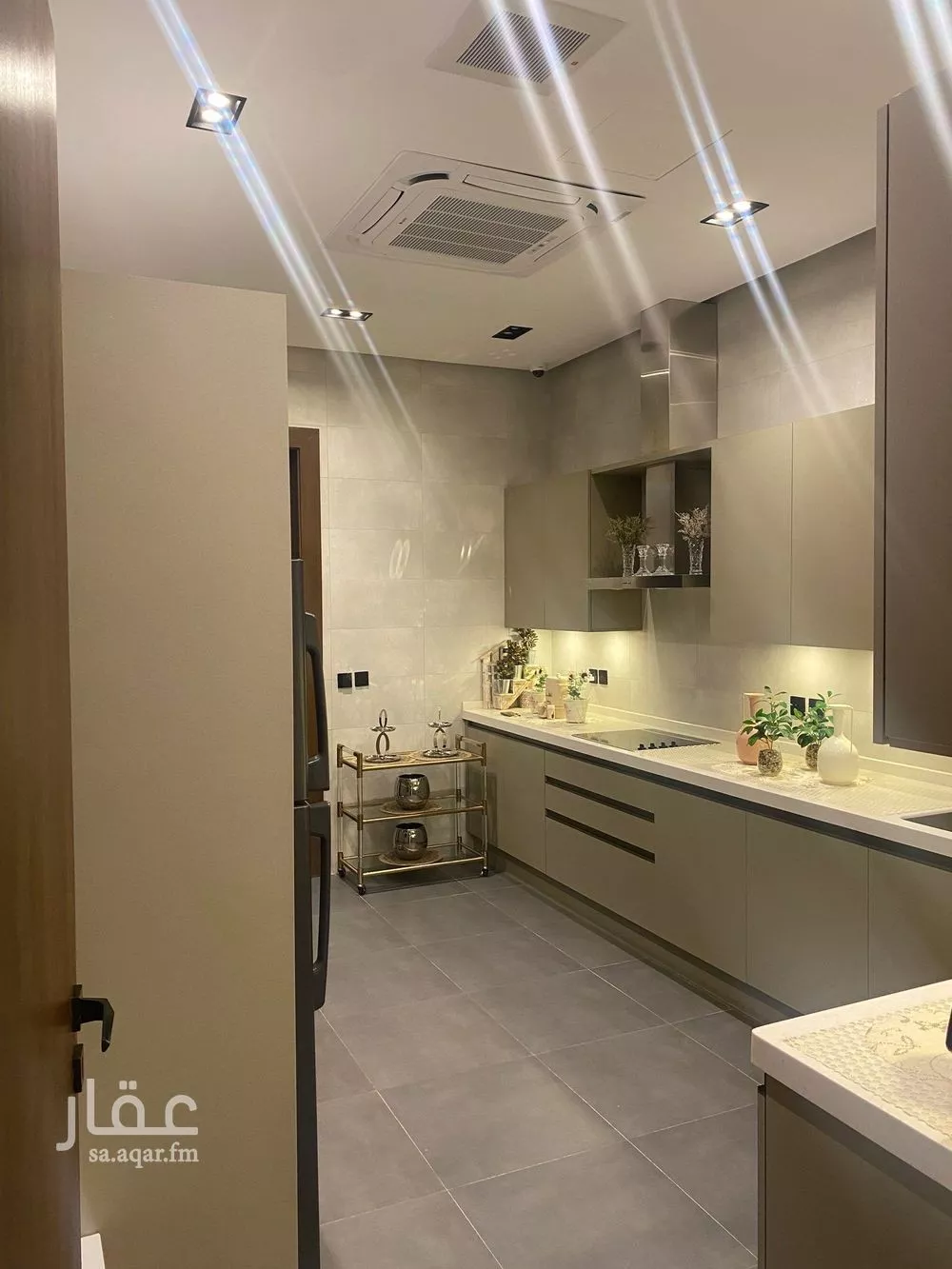 5 bedroom villa in Al Malqa 25