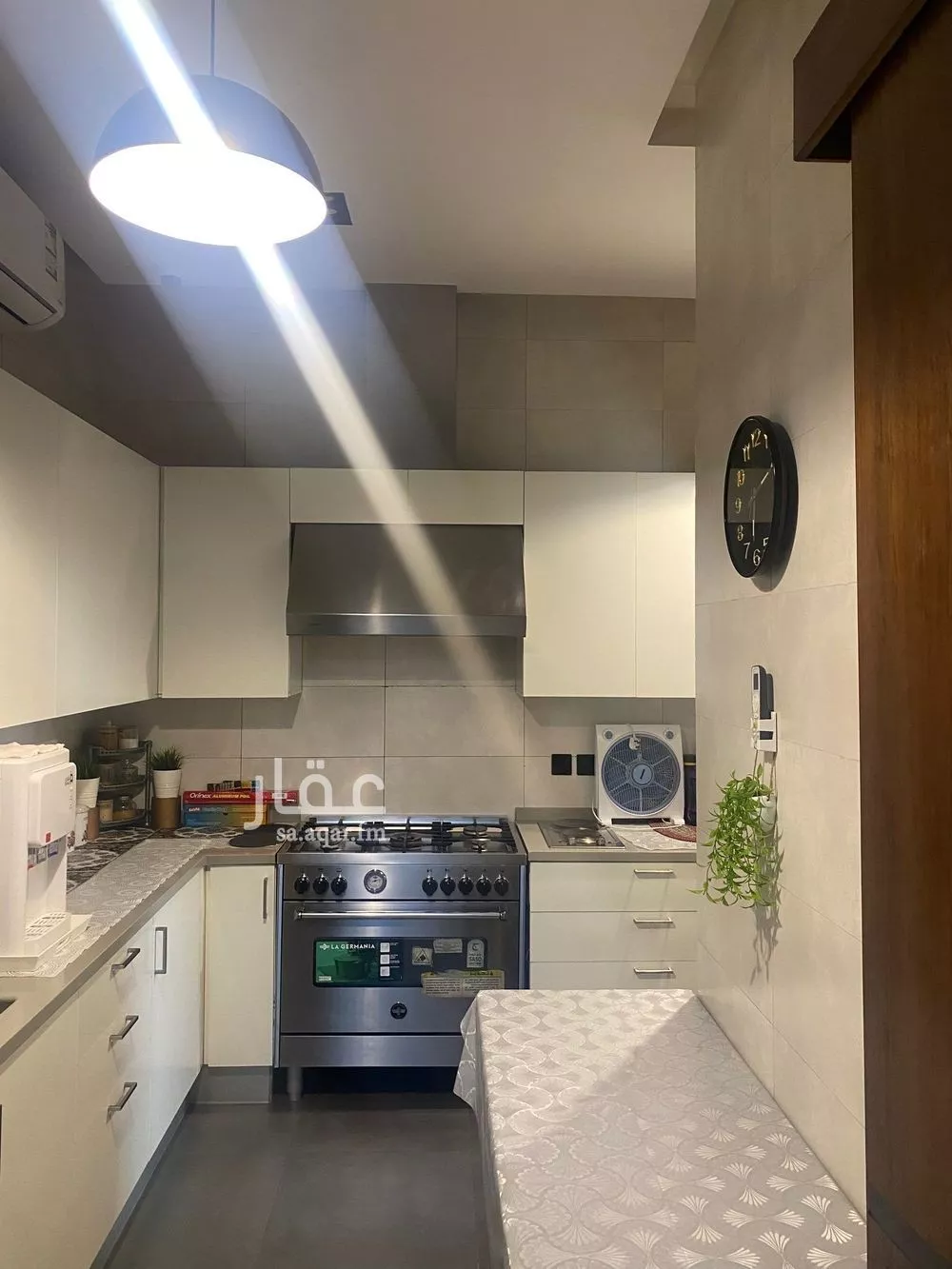 5 bedroom villa in Al Malqa 26