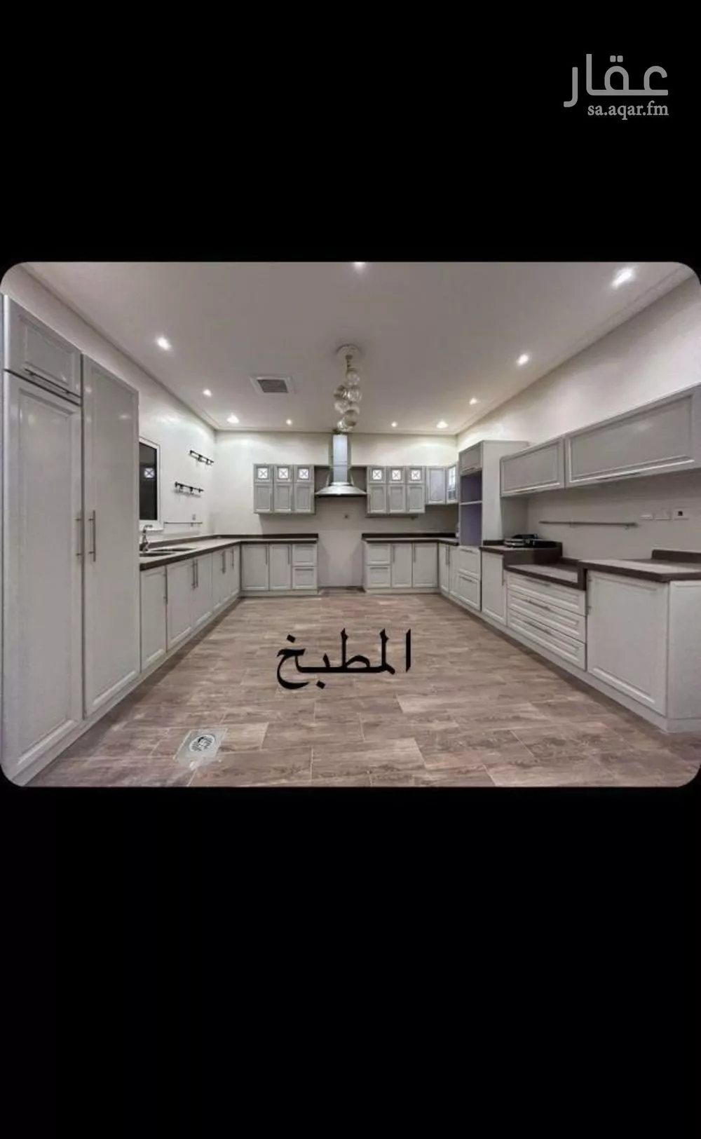 5 bedroom villa in Al Yasmin 12