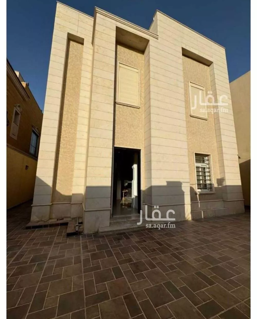 5 bedroom villa in Al Yasmin 16