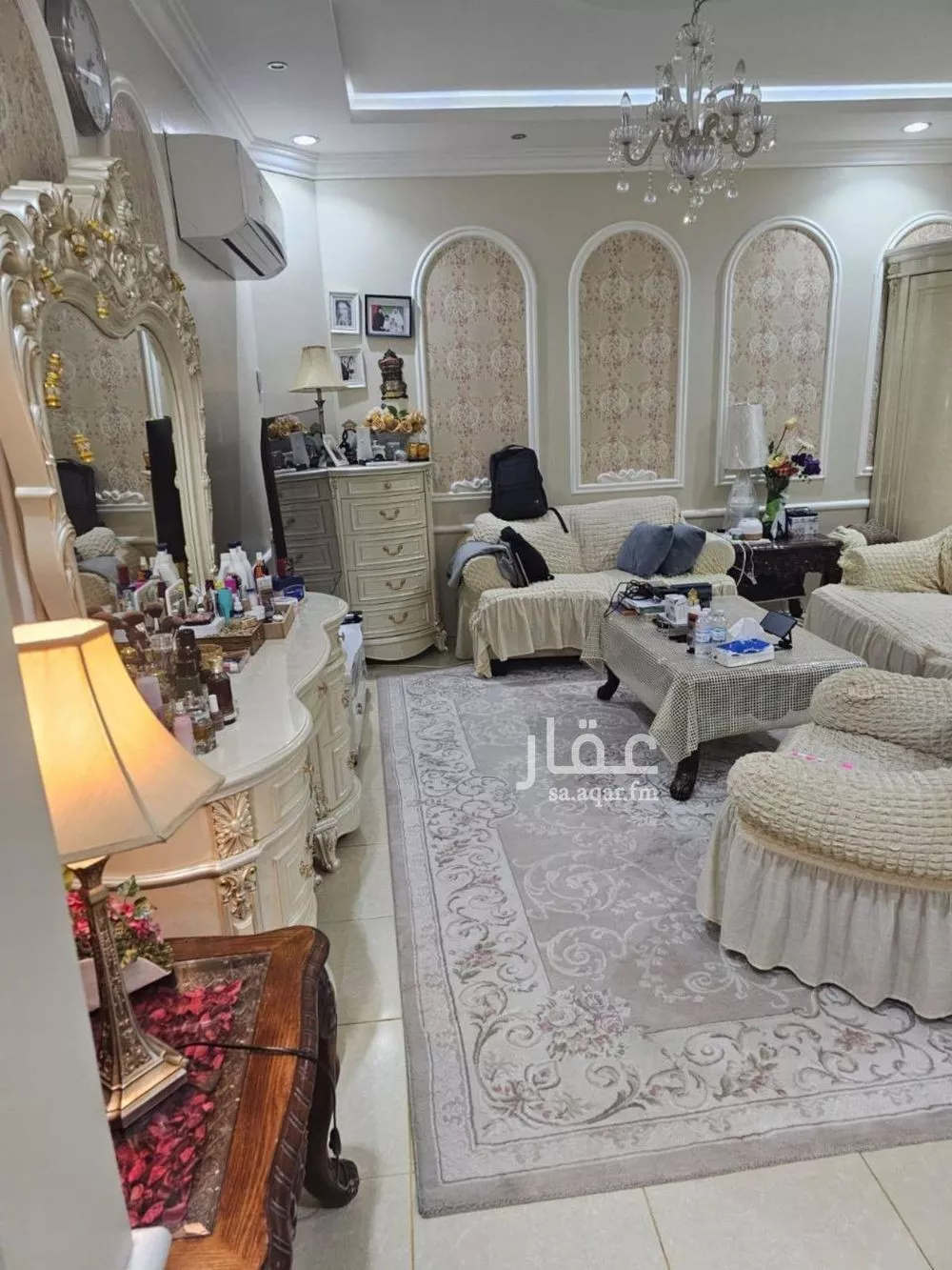 8 bedroom villa in Al Khaleej 6