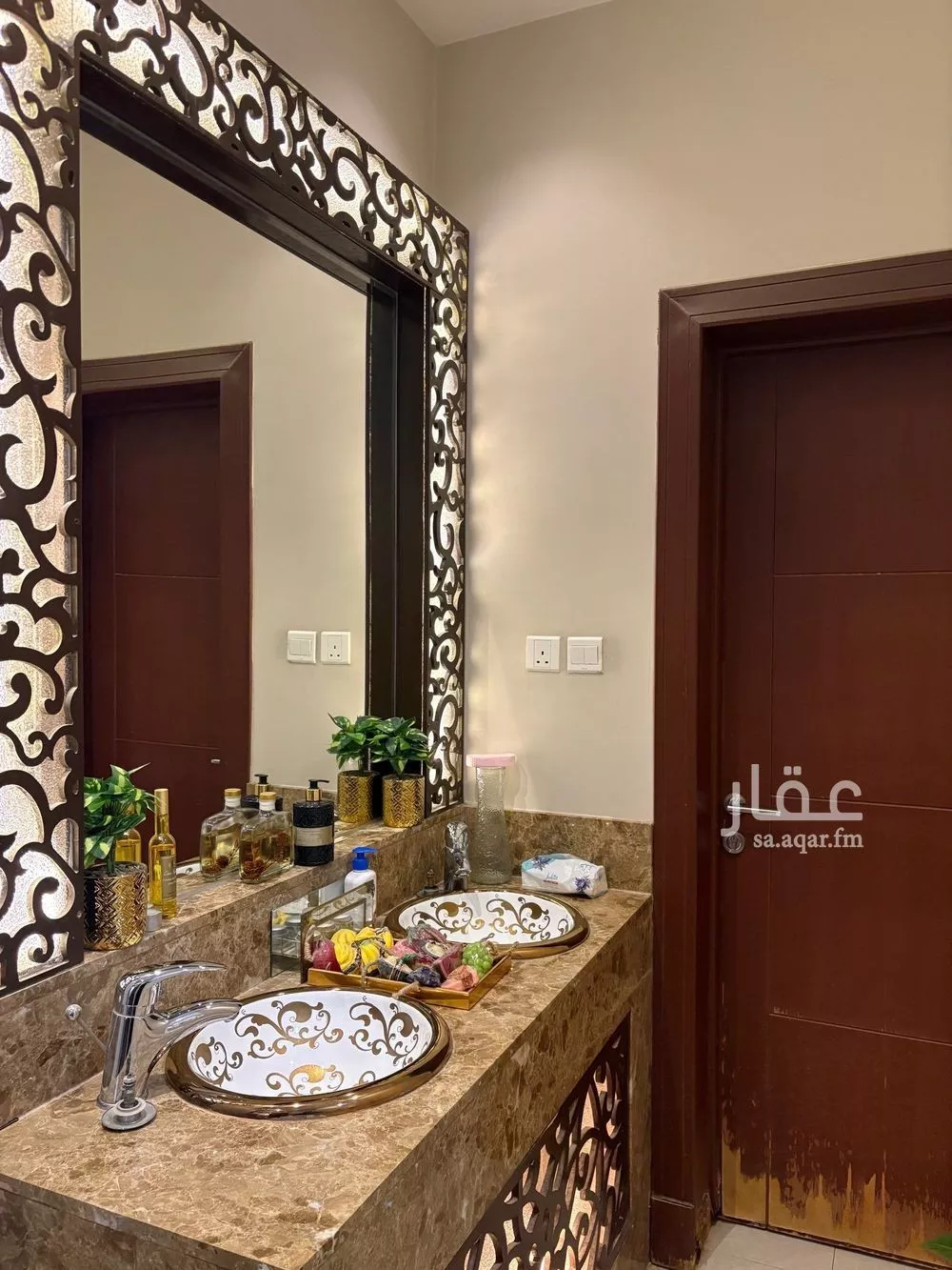 9 bedroom villa in Al Narjis 2