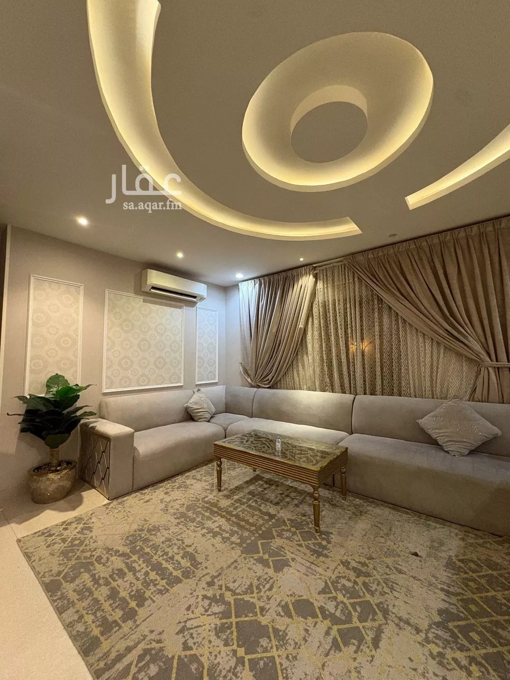 9 bedroom villa in Al Narjis 12