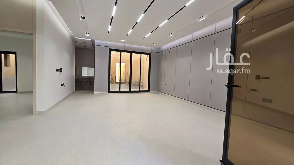 فيلا 5 غرف في الرمال 5