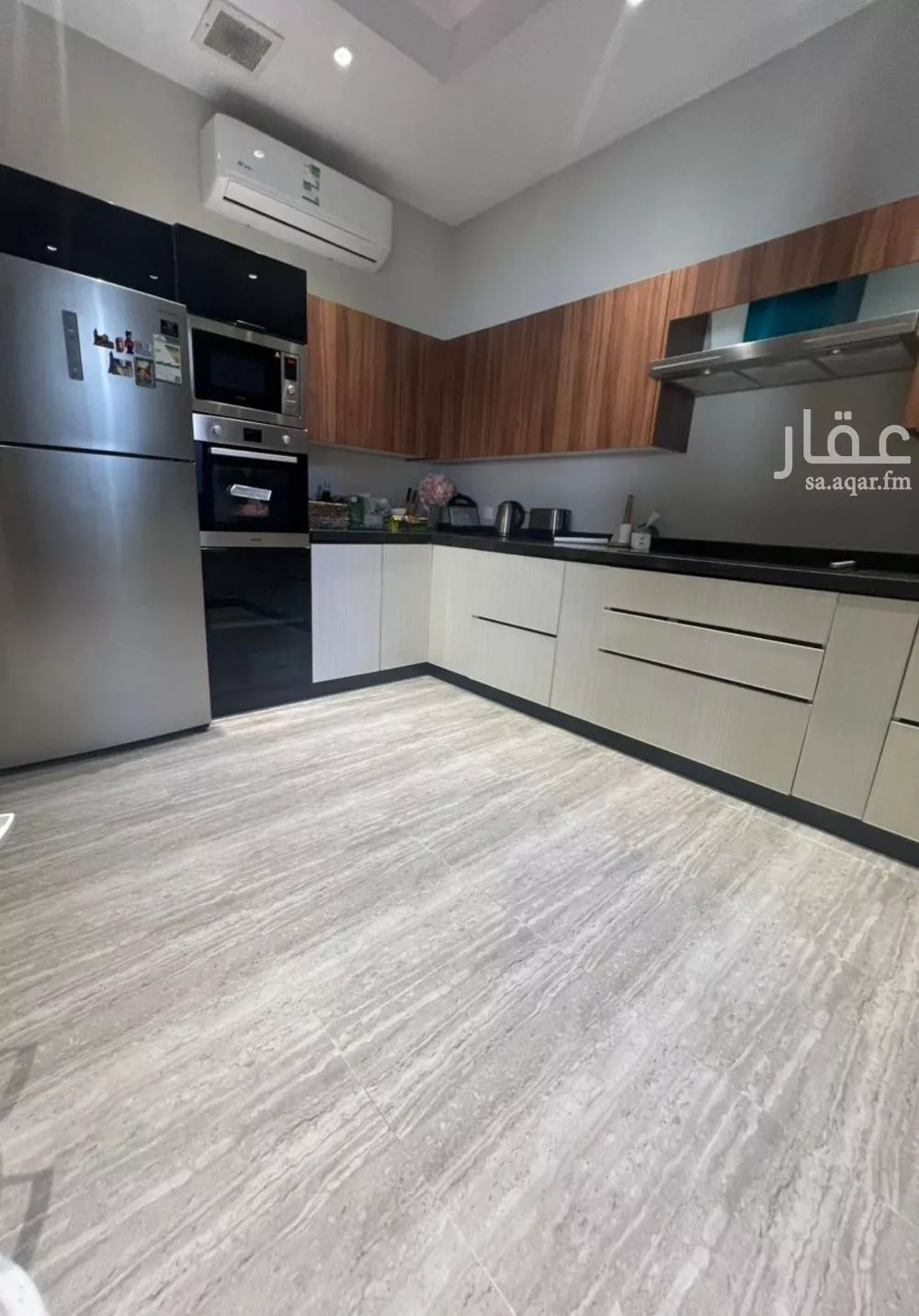 4 bedroom villa in Al Rimal 5