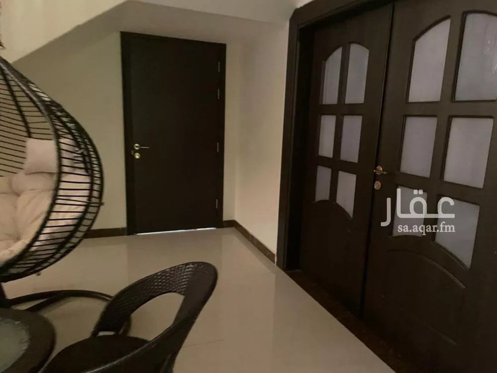 فيلا 6 غرف في الربيع 12