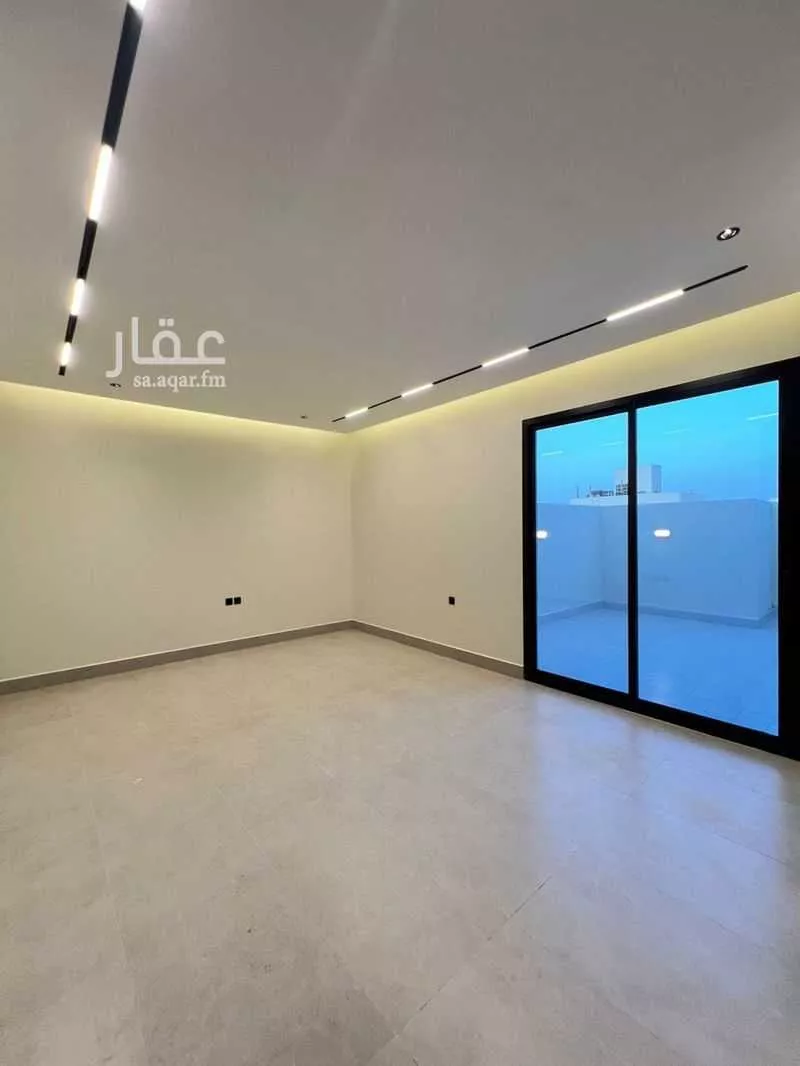 فيلا 4 غرف في العارض 5
