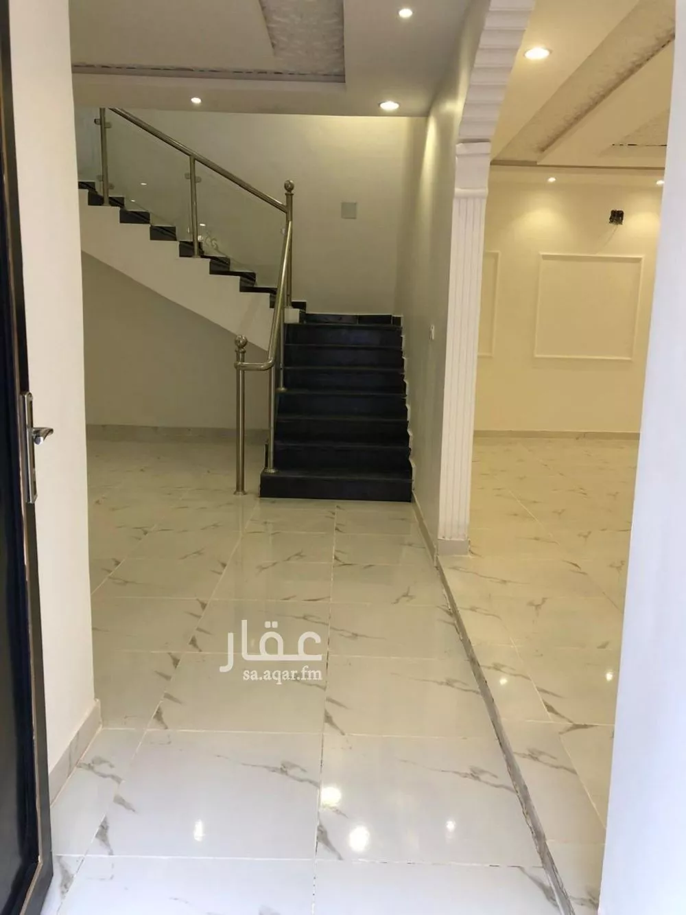 فيلا 12 غرف في الرمال 9