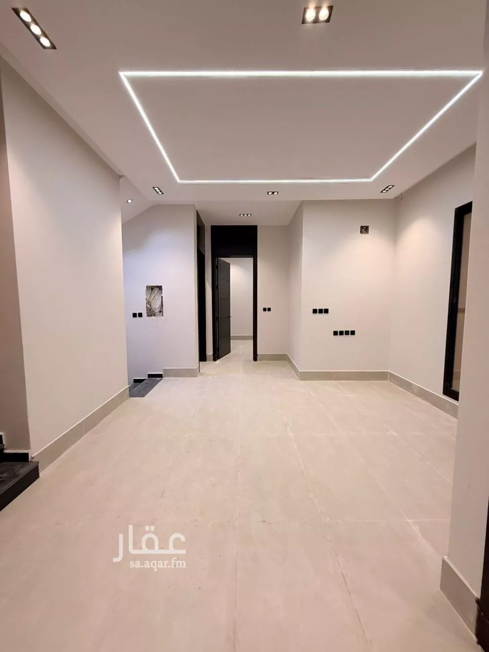 فيلا 6 غرف في العريجاء الغربية 11