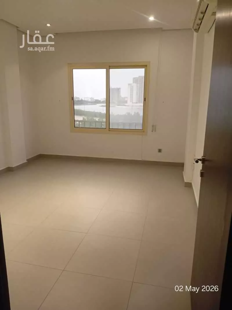 4 bedroom apartment in Al Hamra 13
