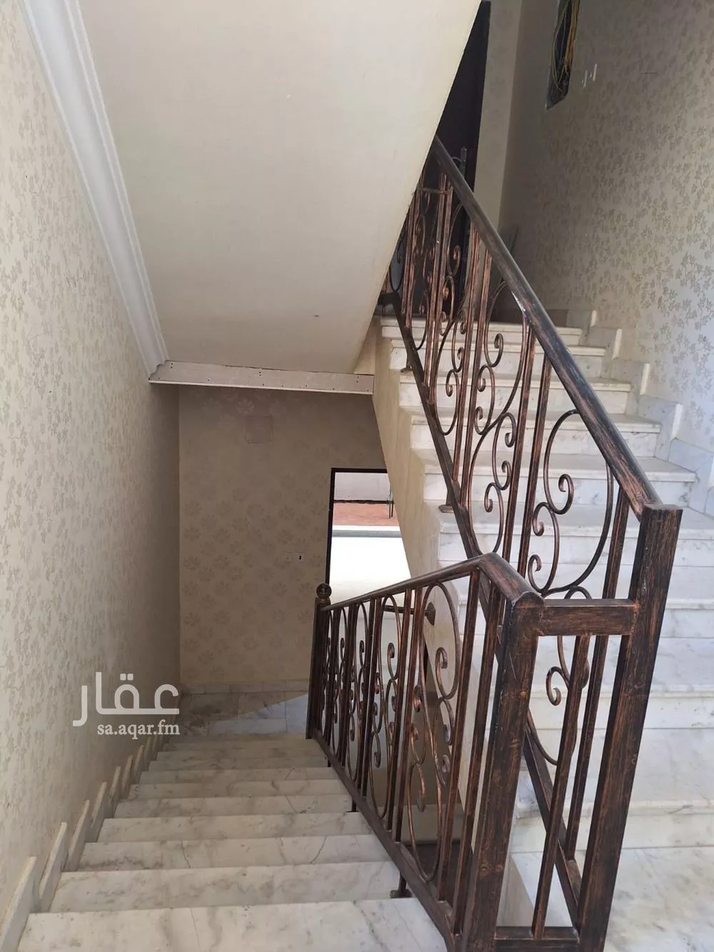 فيلا 10 غرف في الياسمين 8