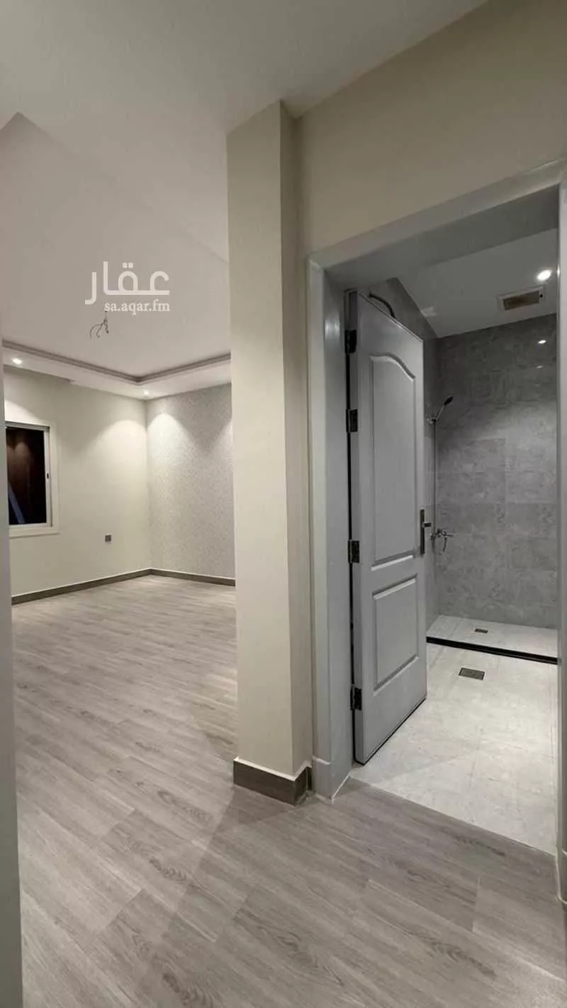 شقة 6 غرف في ام حبلين 17