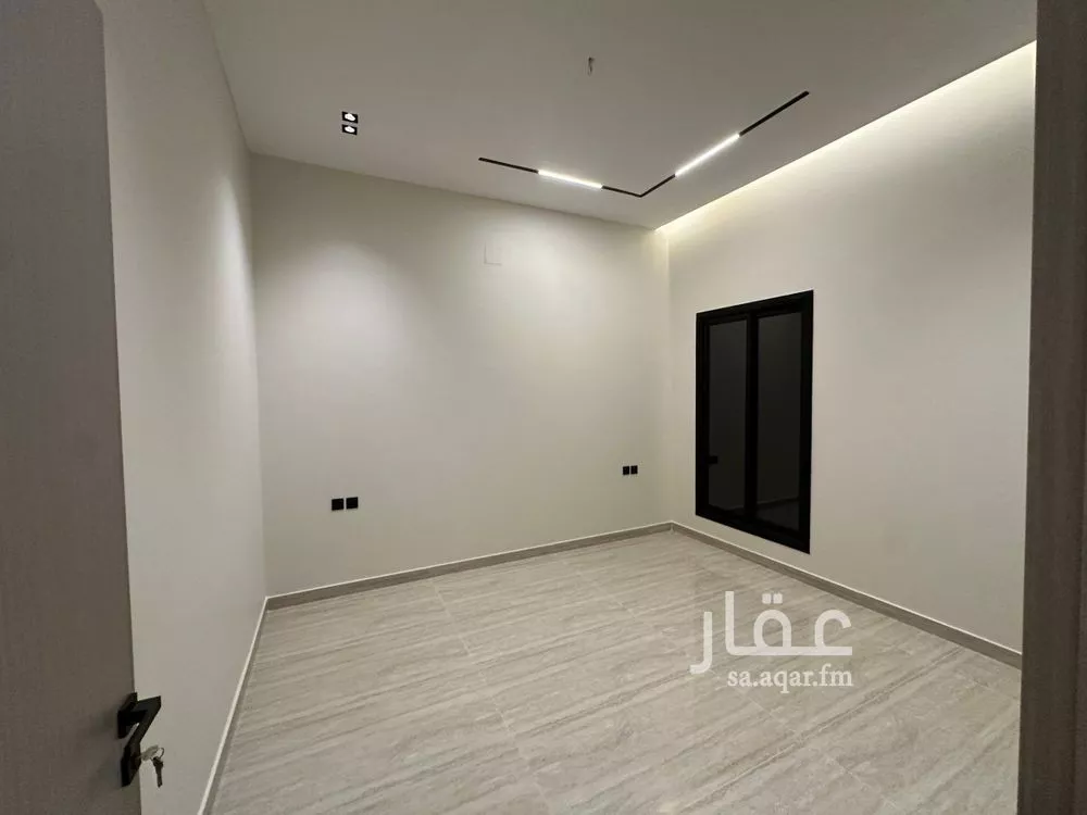 فيلا 5 غرف في الرمال 6