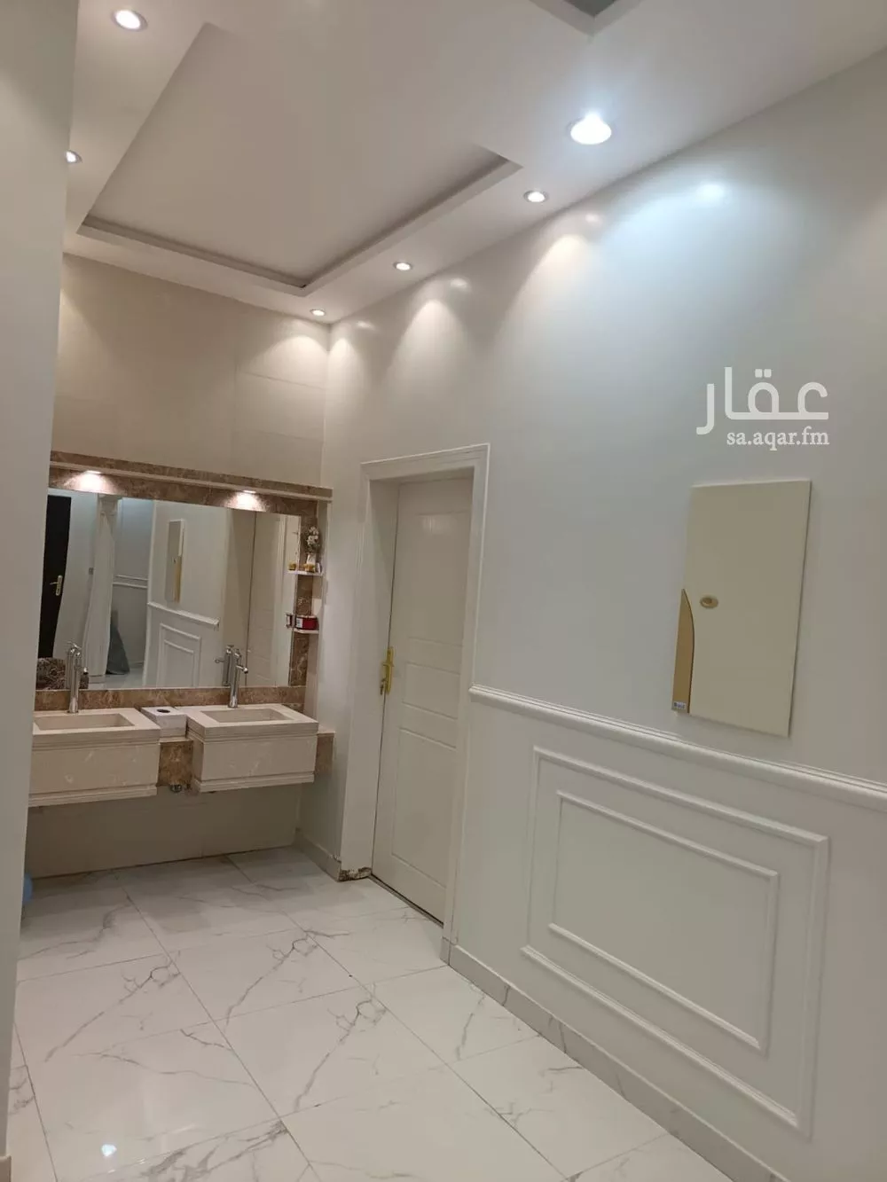 فيلا 10 غرف في الرمال 5