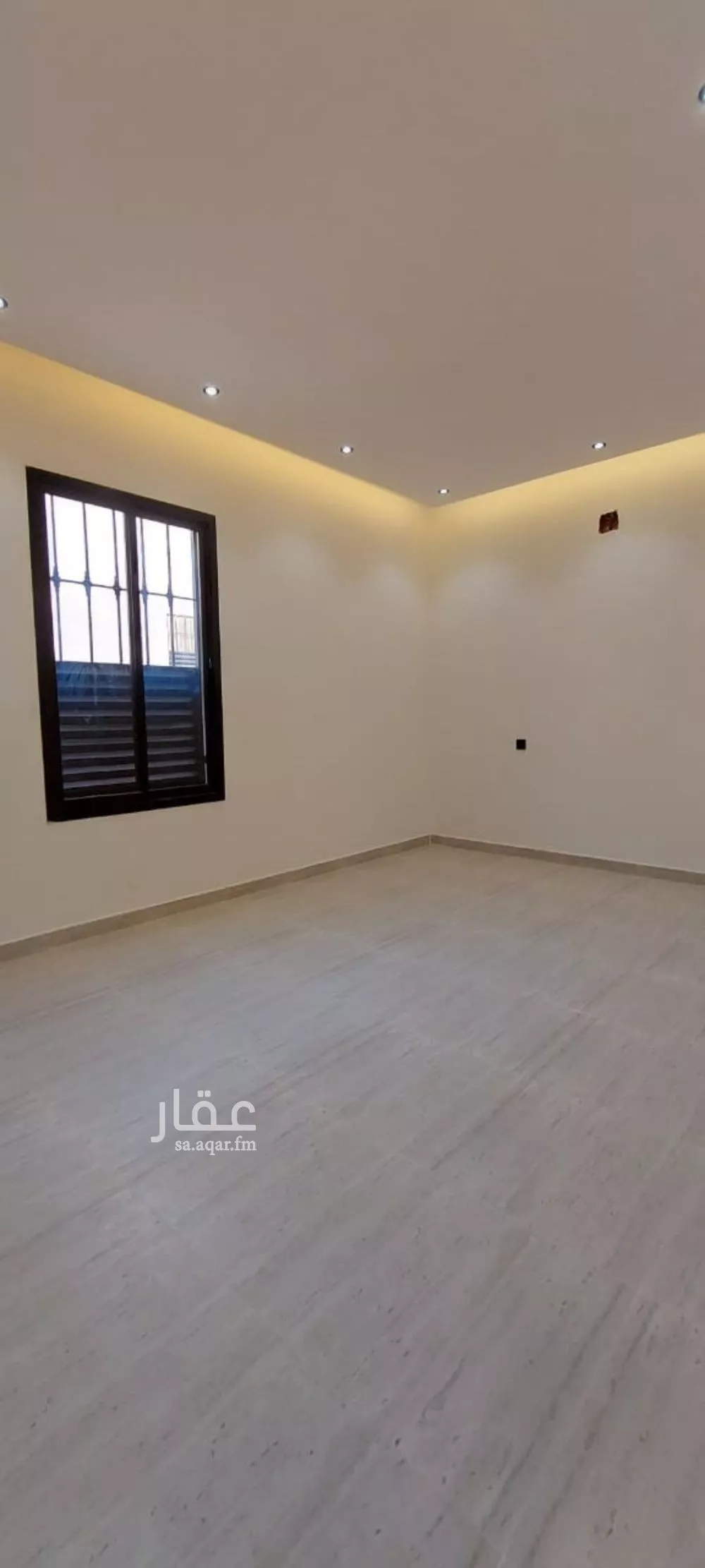 فيلا 6 غرف في عكاظ 19