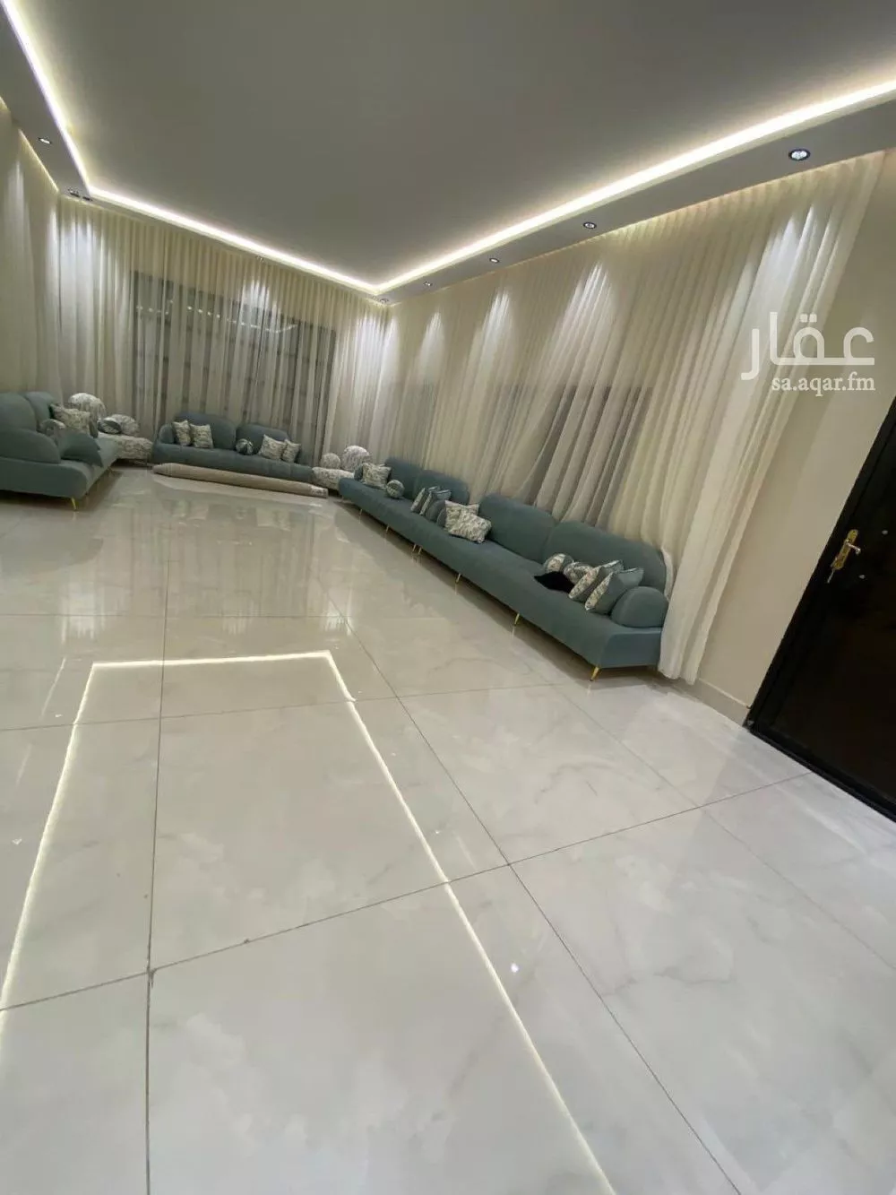 4 bedroom villa in Al Narjis 11