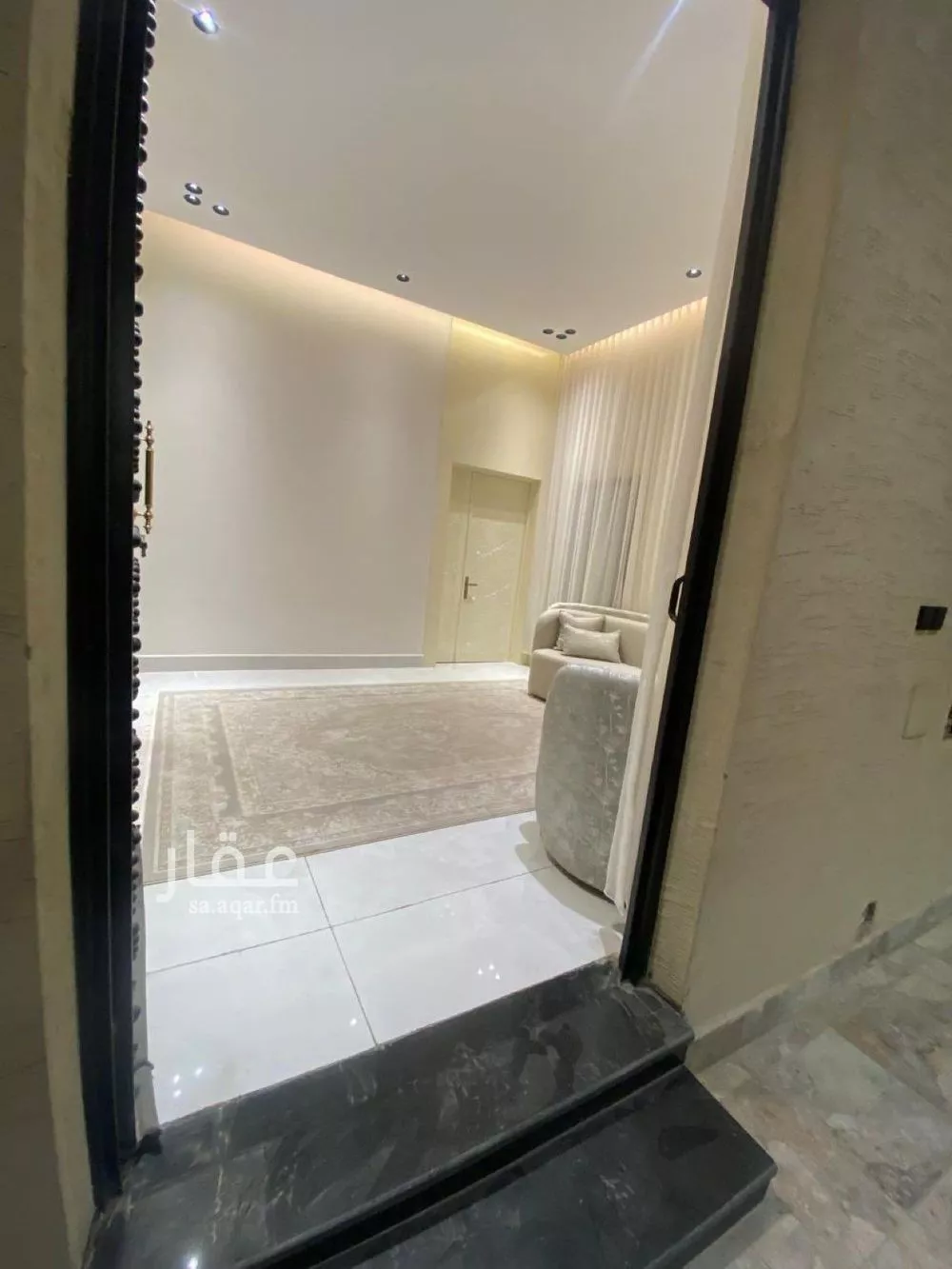 4 bedroom villa in Al Narjis 8
