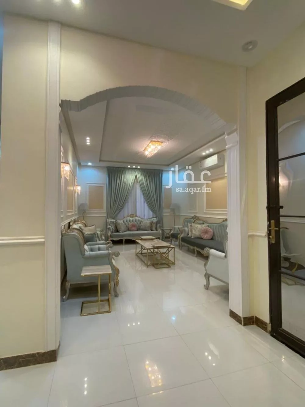 7 bedroom villa in Al Rimal 16