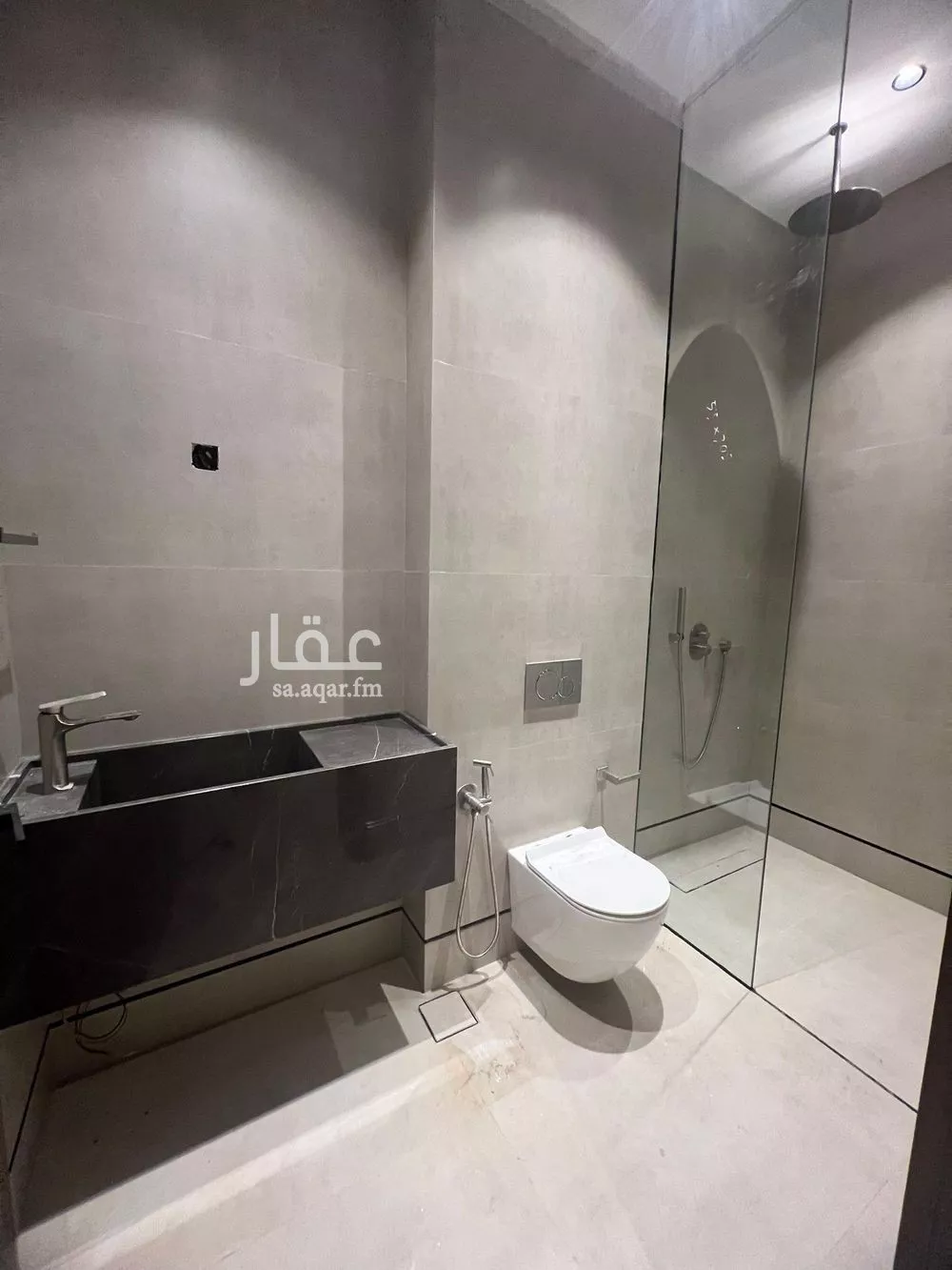 4 bedroom floor in Al Rimal 3