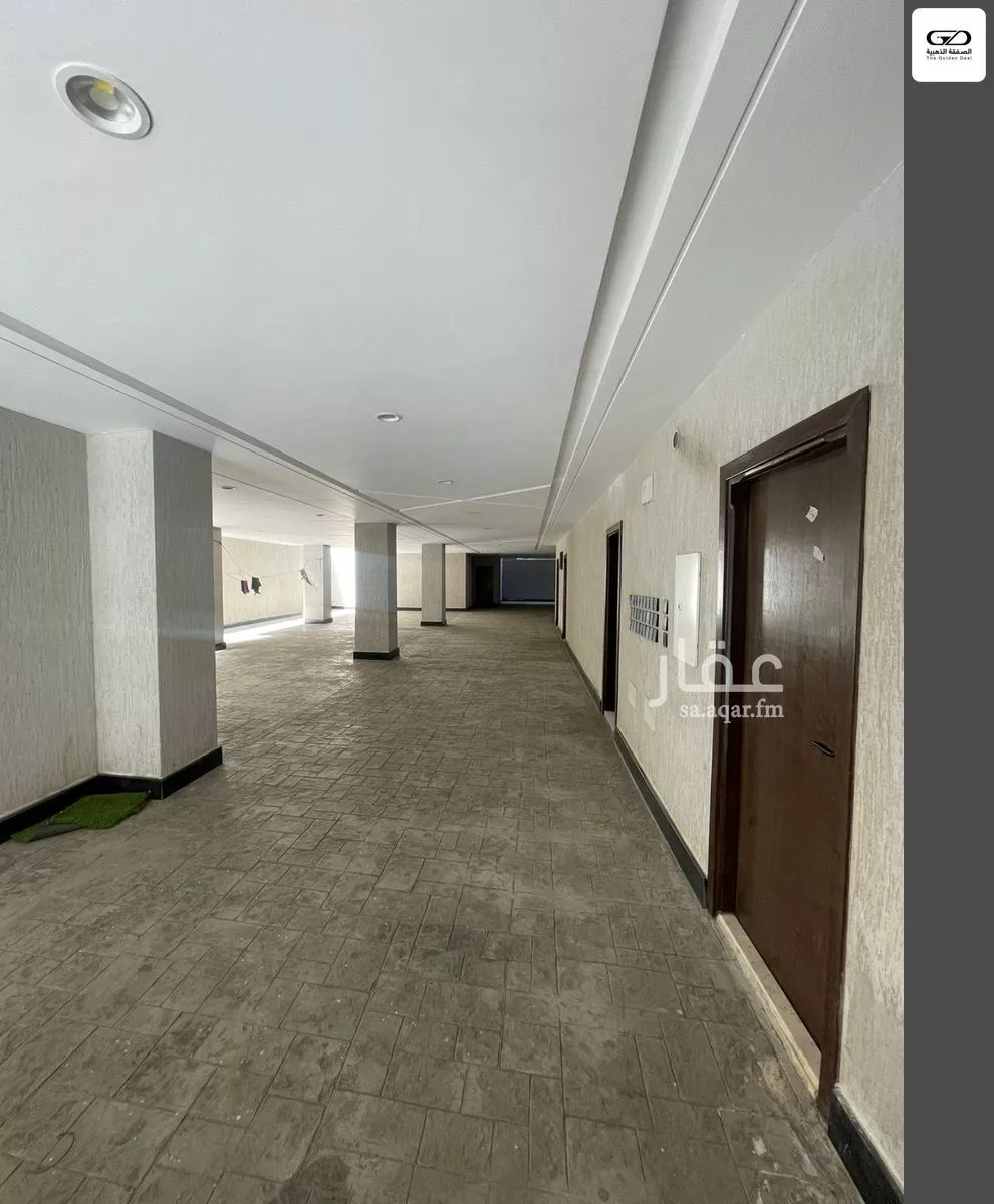 عمارة 241 م² في الرحاب 7