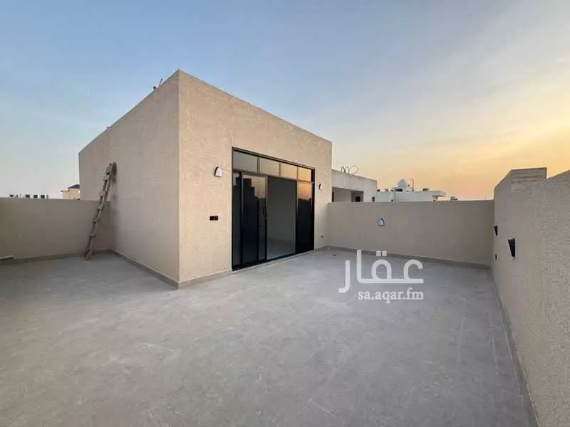 5 bedroom villa in Al Narjis 14