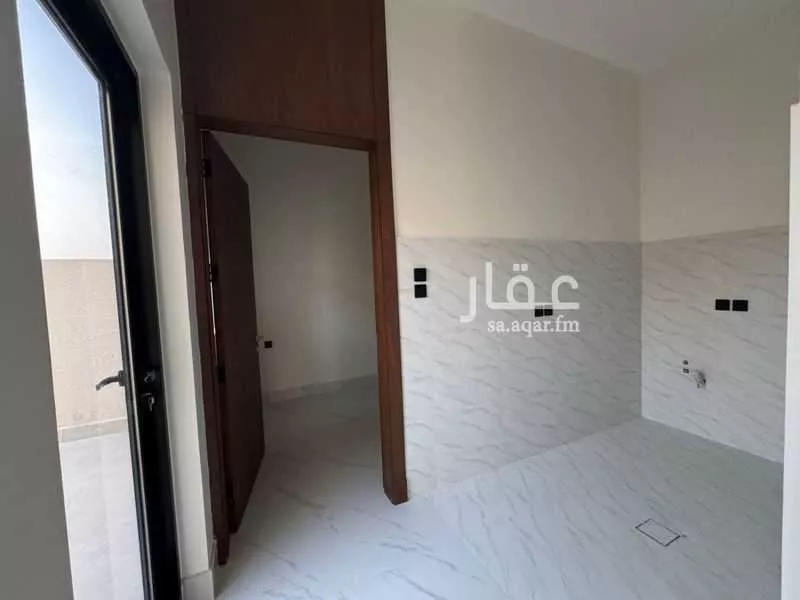 5 bedroom villa in Al Narjis 3