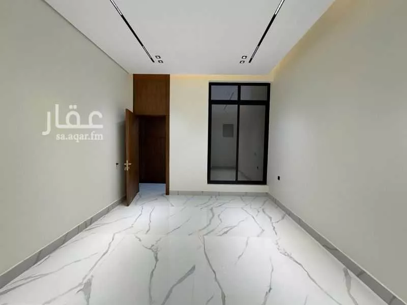 5 bedroom villa in Al Narjis 10
