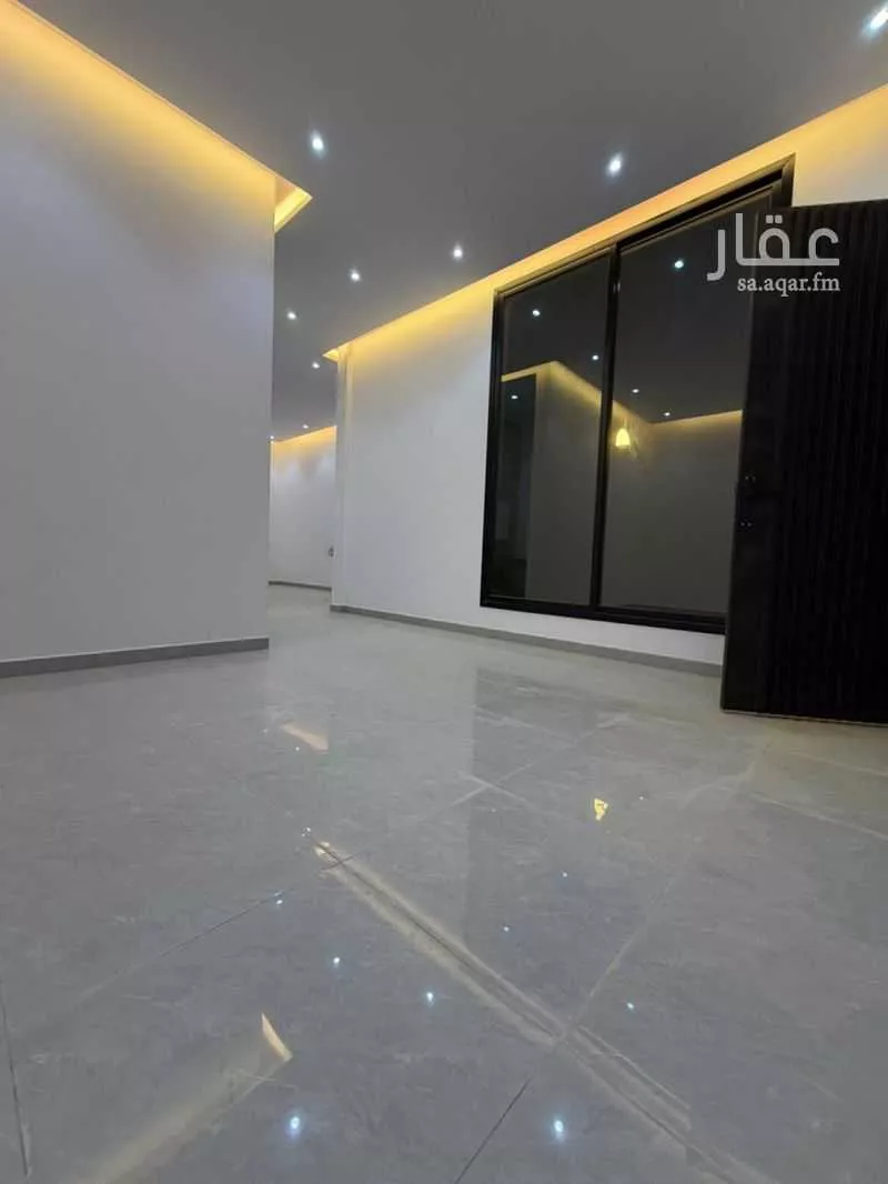 4 bedroom floor in Al Aridh 3