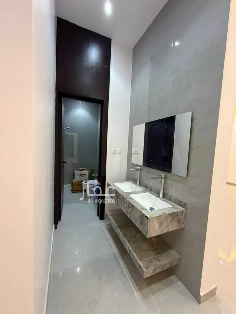 4 bedroom floor in Al Aridh 5