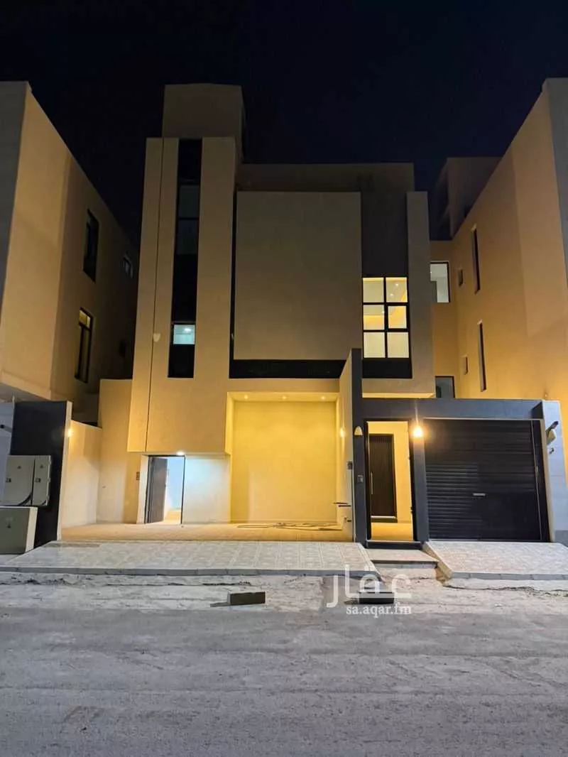 4 bedroom floor in Al Aridh 6