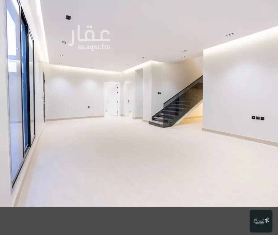 فيلا 66 غرف في الرمال 10