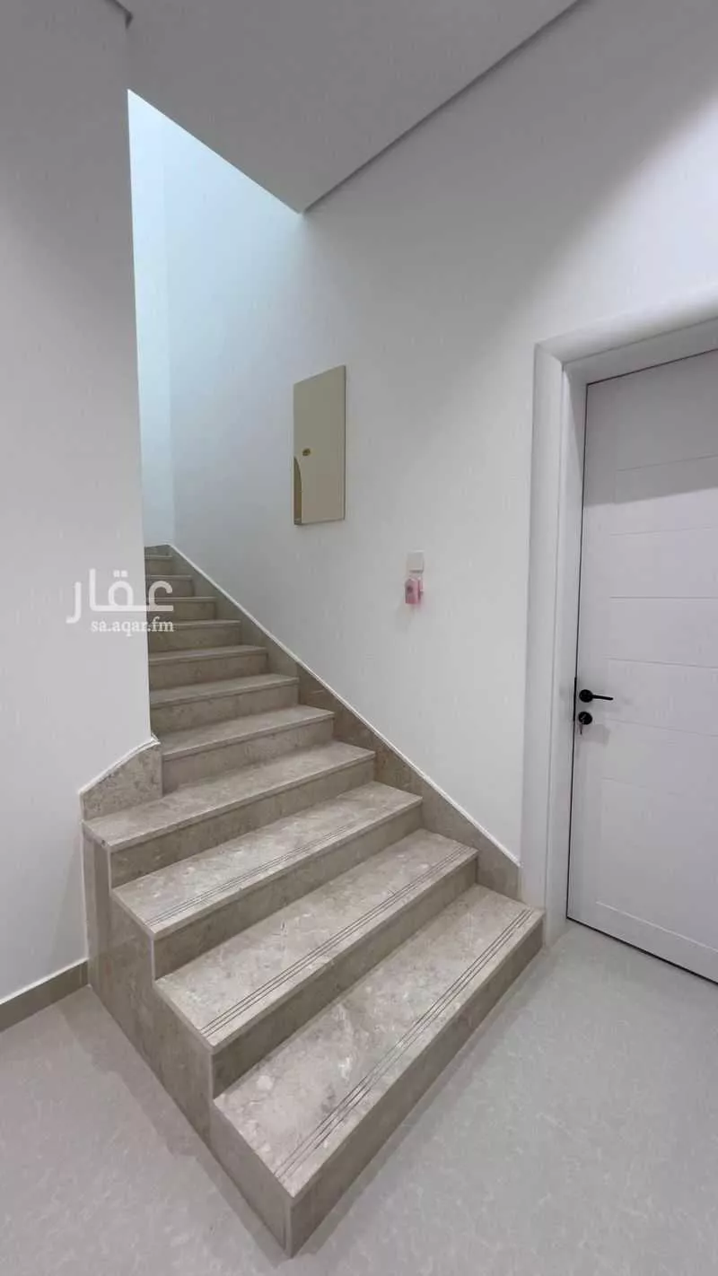 8 bedroom villa in Ar Rafiah 17