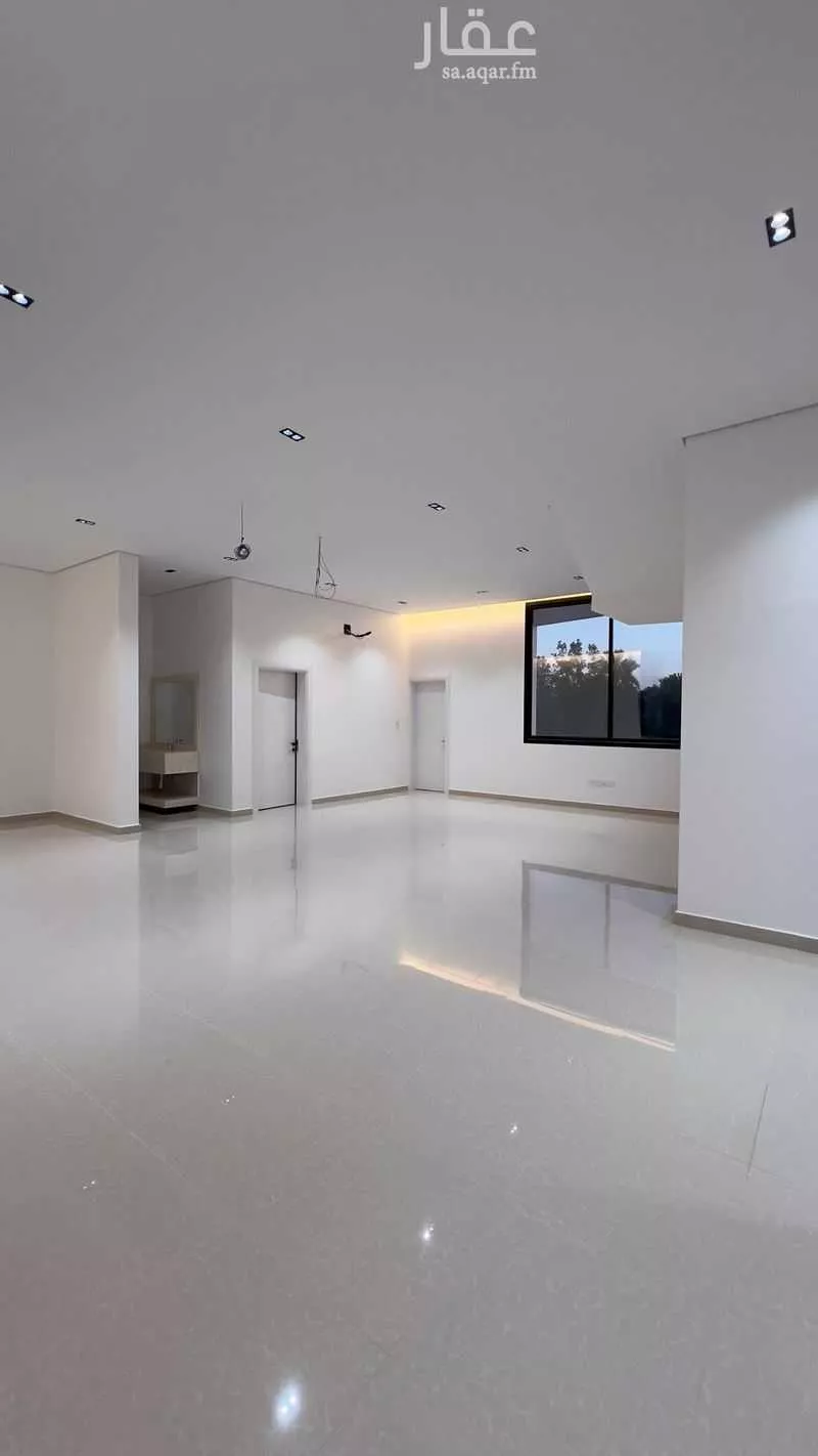 8 bedroom villa in Ar Rafiah 4