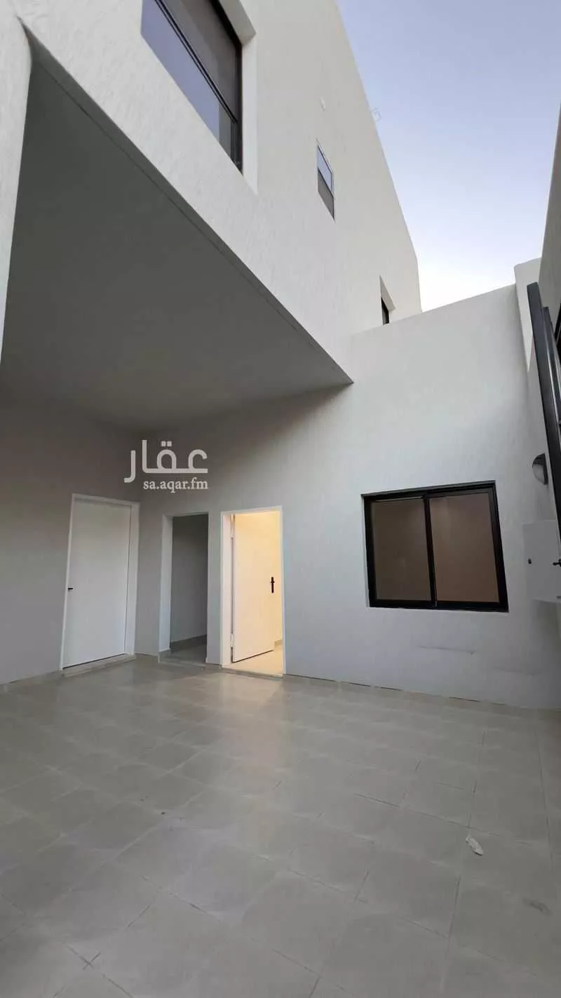 8 bedroom villa in Ar Rafiah 5