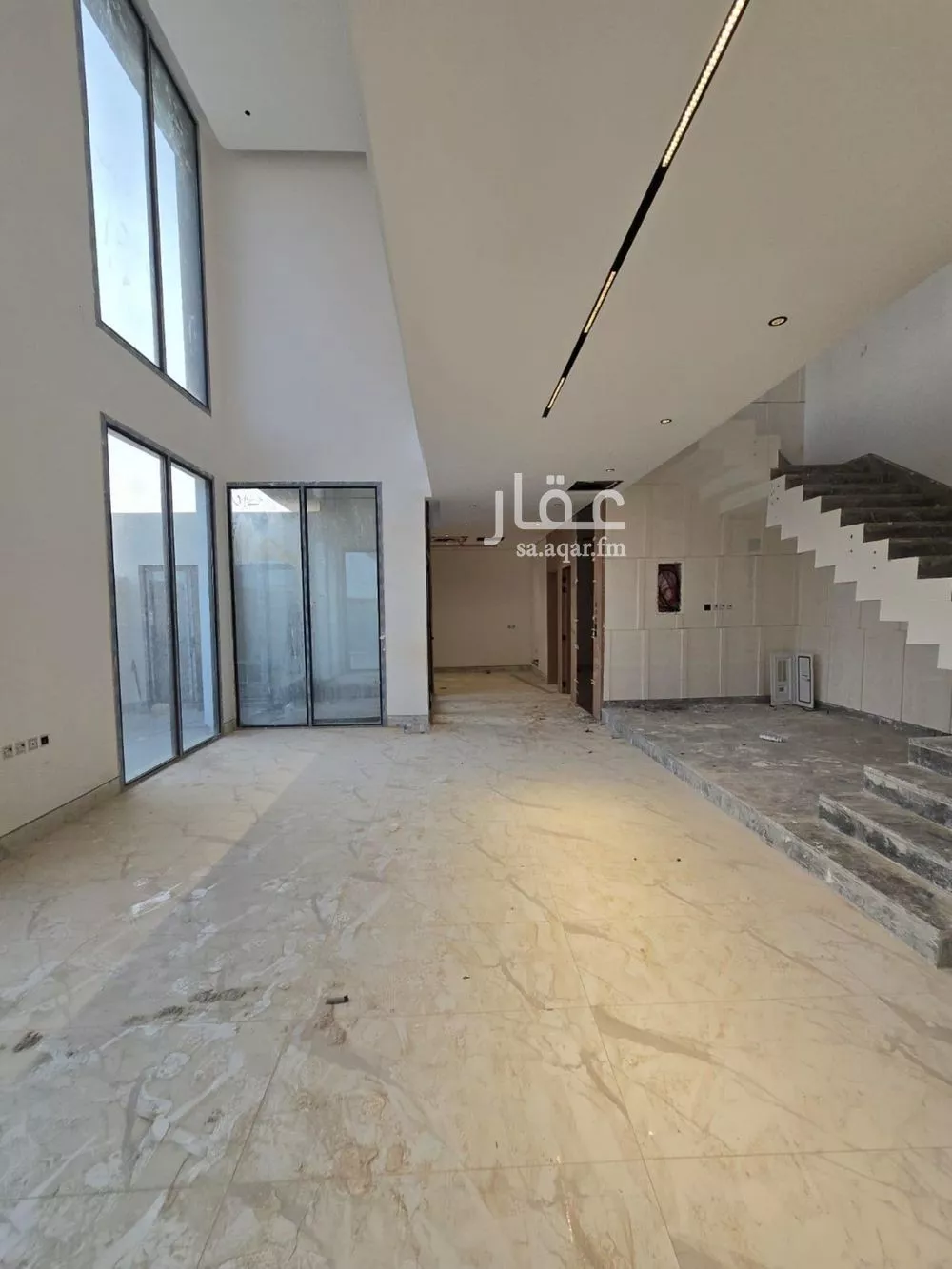 5 bedroom villa in Al Narjis 4