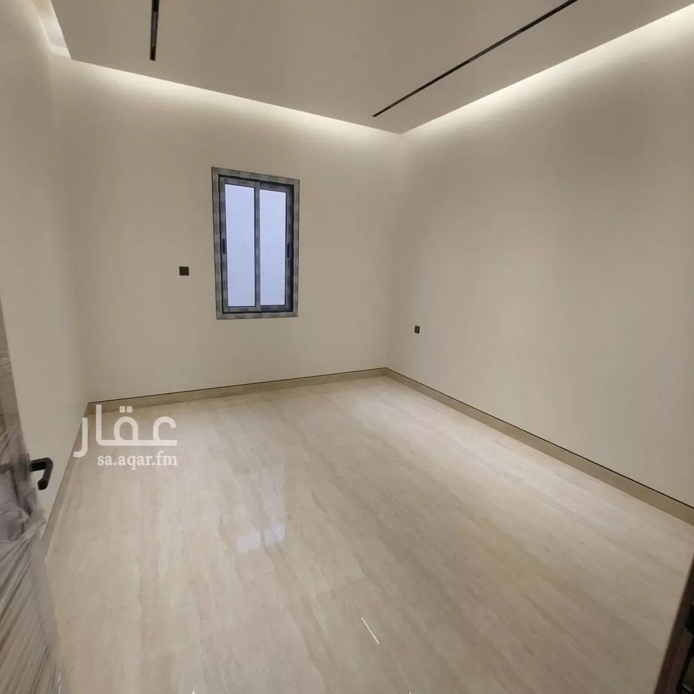 5 bedroom villa in Al Narjis 9