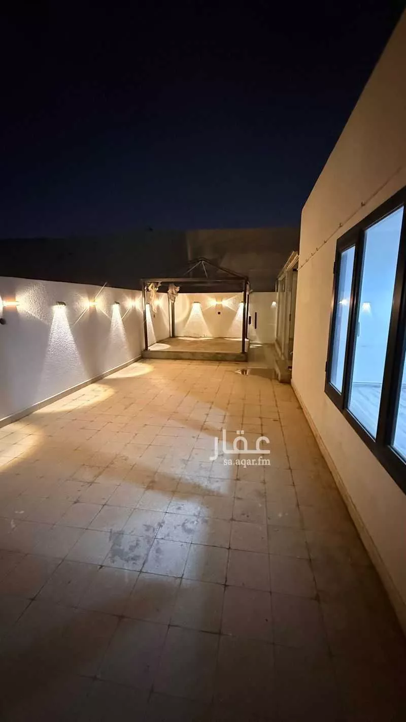 5 bedroom floor in Al Aziziyah 5