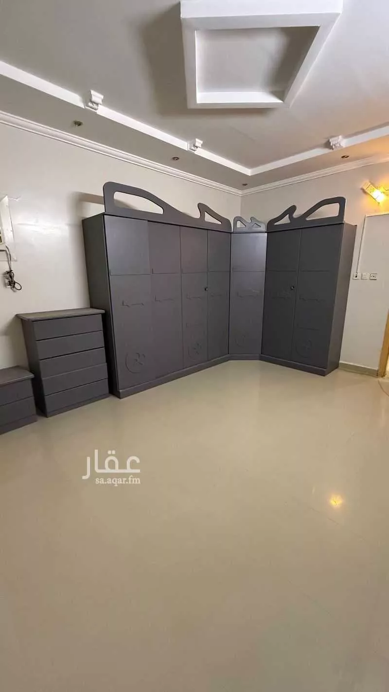 5 bedroom floor in Al Aziziyah 6