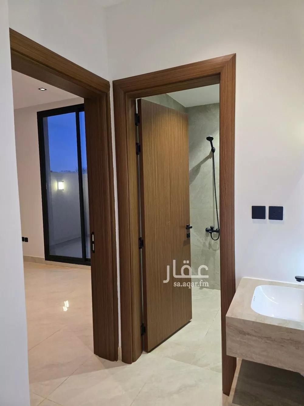 4 bedroom villa in Al Narjis 20