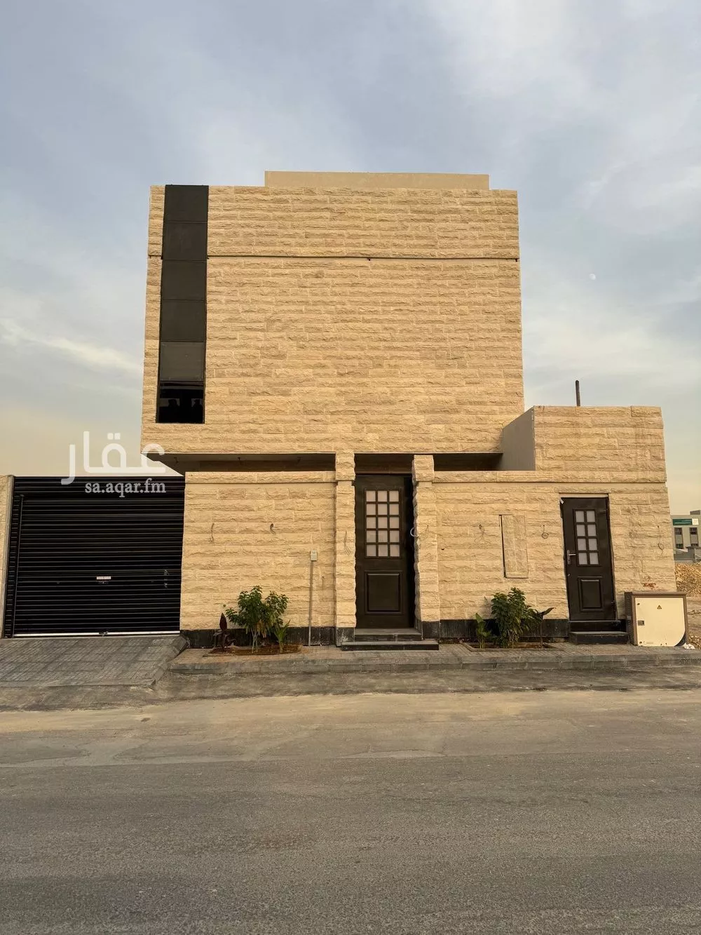 4 bedroom villa in Al Narjis 3