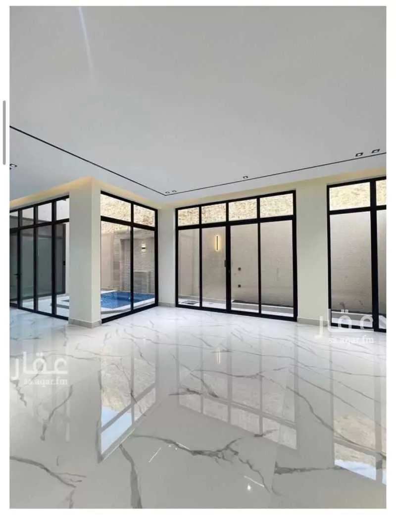 5 bedroom villa in Al Narjis 6