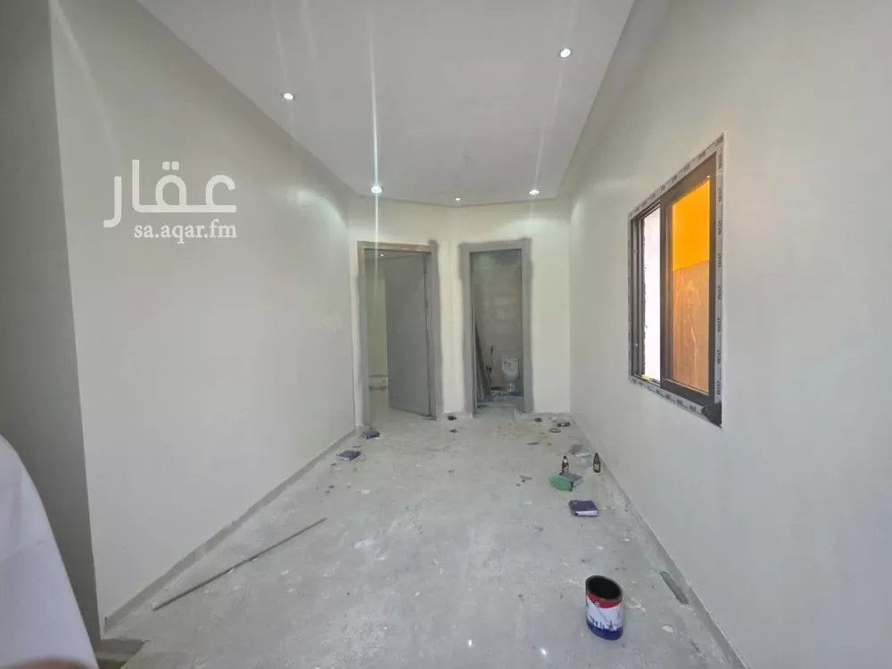 فيلا 6 غرف في العريجاء الغربية 11